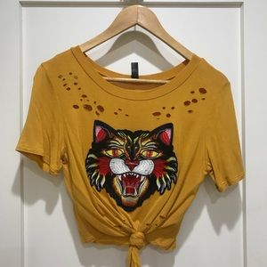 🍁New School Tiger, Mustard, Crop top🍁